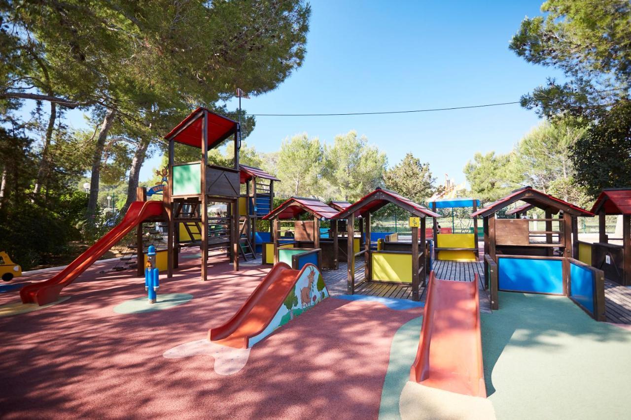 Playa Des Figueral Invisa Hotel Club Cala Blanca מראה חיצוני תמונה
