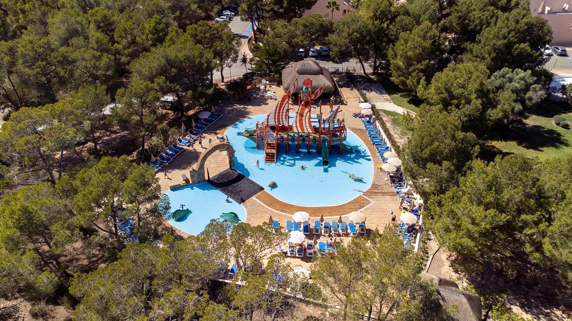 Playa Des Figueral Invisa Hotel Club Cala Blanca מראה חיצוני תמונה