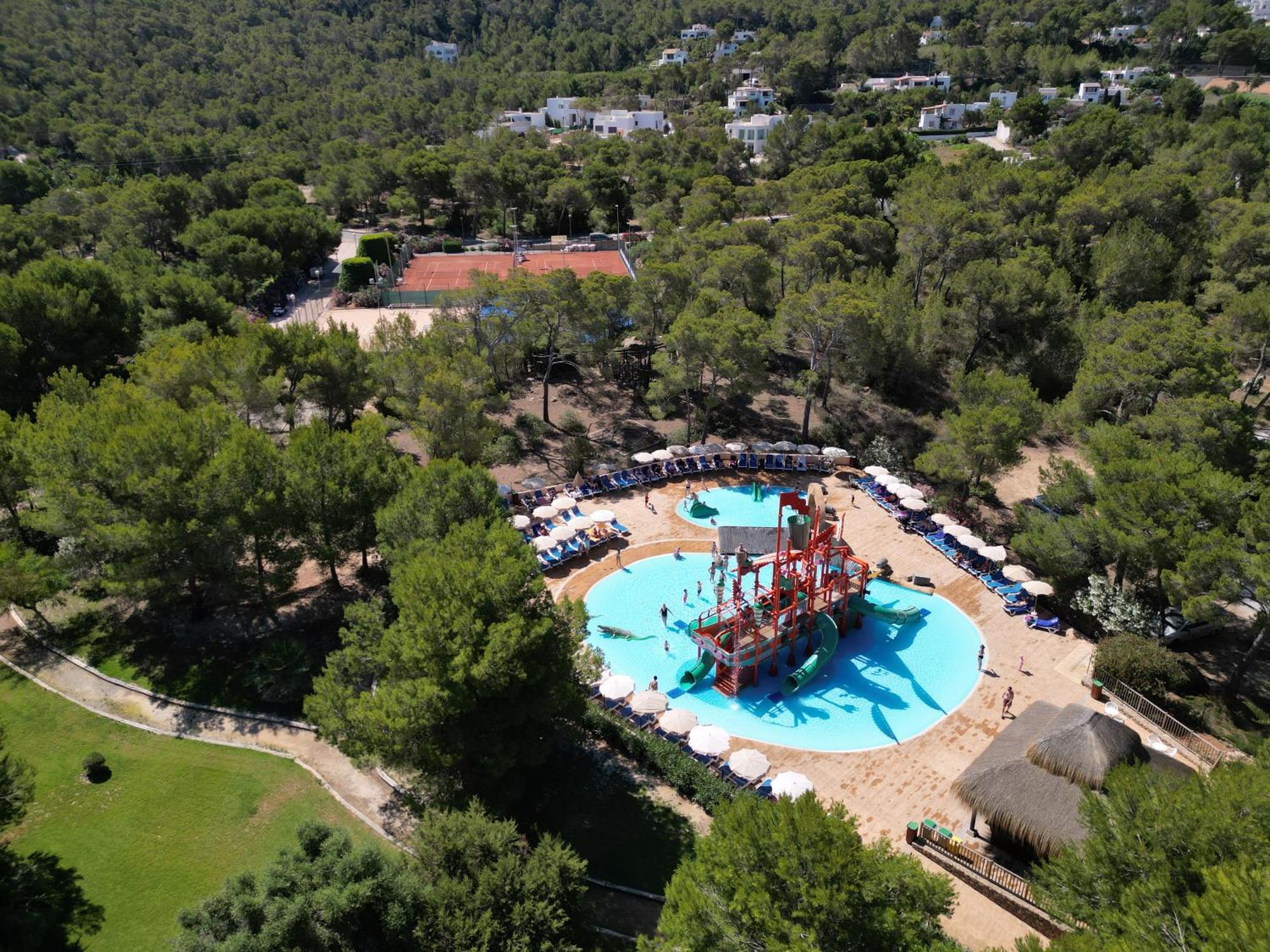 Playa Des Figueral Invisa Hotel Club Cala Blanca מראה חיצוני תמונה